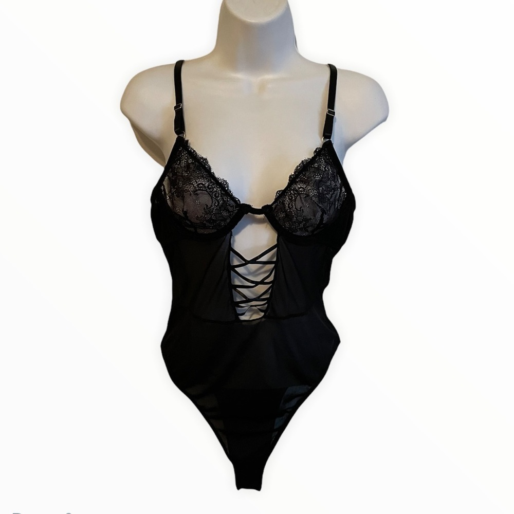 Sleeveless Lace Up See-Through Lace Cami Bodysuit
